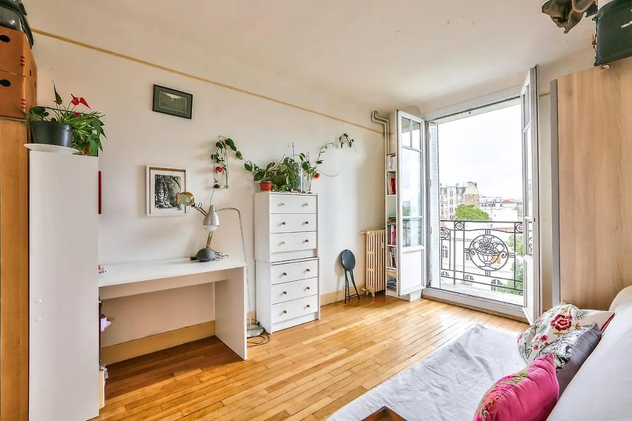 Charming Apartment Near The Place De La Nation Parigi